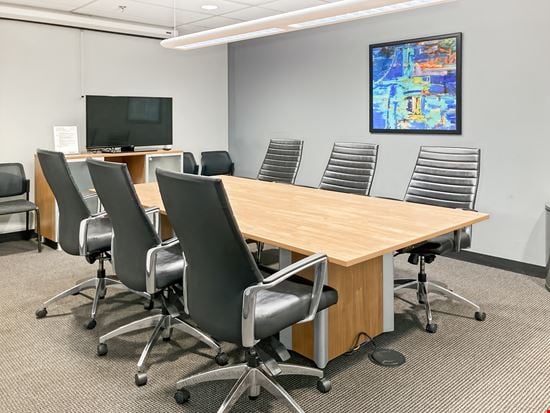 Regus - Vancouver - Robson Square