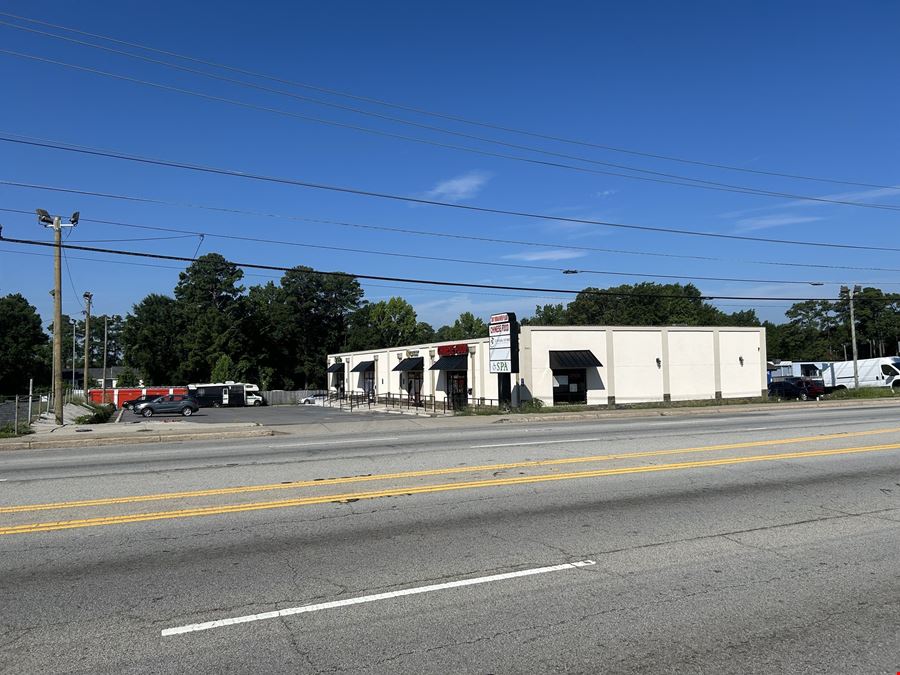3001 Broad River Plaza