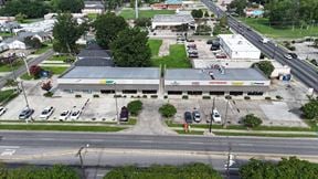 245 N. Acadian Thwy.