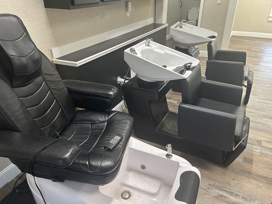 Day Spa Hair Salon with excess land