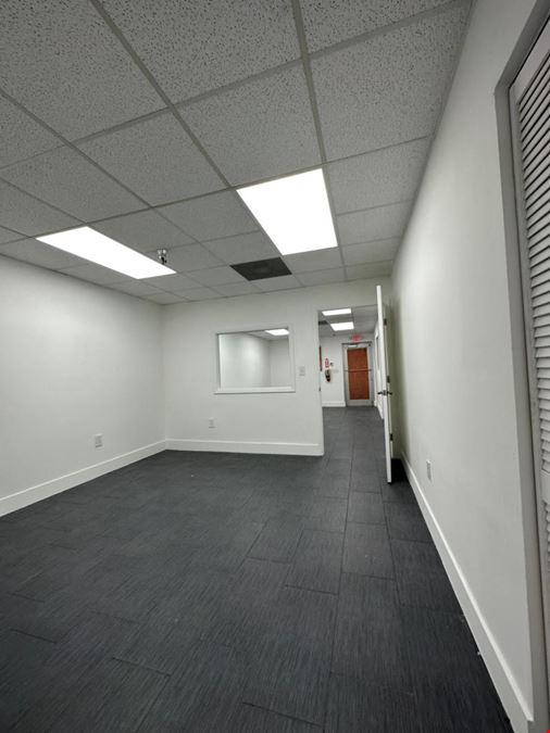 7620 NW 78th Terrace,