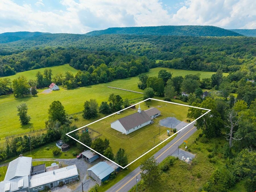 Spacious Multipurpose Facility on 1.38 Acres in Fort Valley, VA