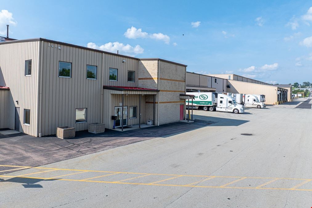 Premier Warehouse Distribution Facility For Sale or Lease