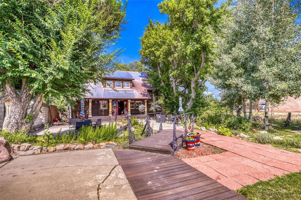 Live/Work Space - Boutique Shop in Chama, NM for Sale