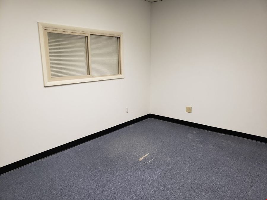 2234 S Hamilton, suite 103