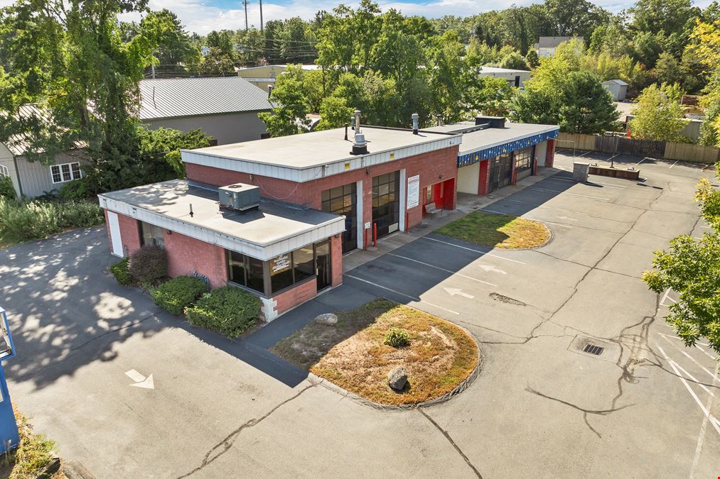 Turnkey Auto Repair Facility for Lease