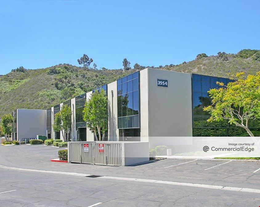 Kearny Mesa Business Park - Bldg. D