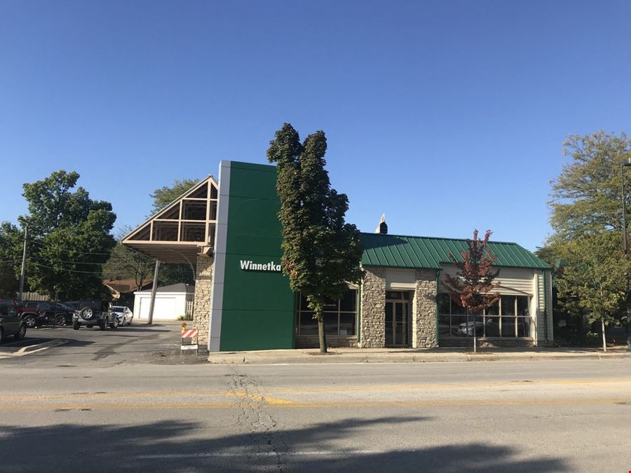 80 Green Bay Road, Winnetka, IL