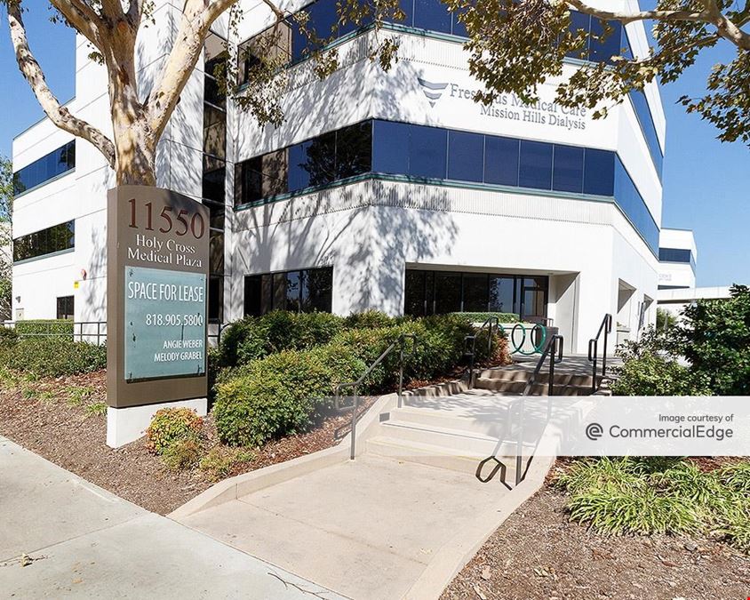 Holy Cross Medical Plaza