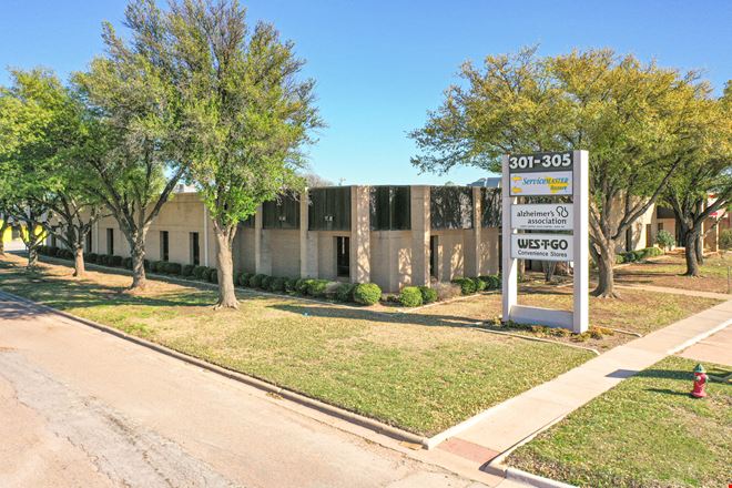Preview of Office space for Rent at 301 S Pioneer
