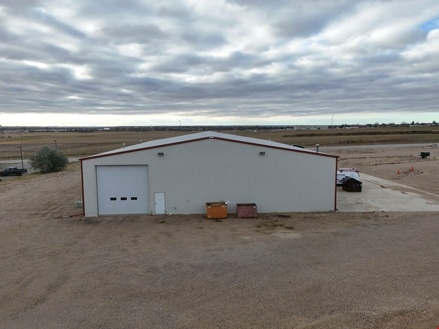±11,520 SF Flex/Commercial Building | ±7.72 Acre Stabilized Yard