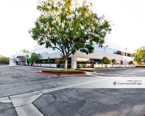 San Dimas Corporate Park - 924 Overland Court