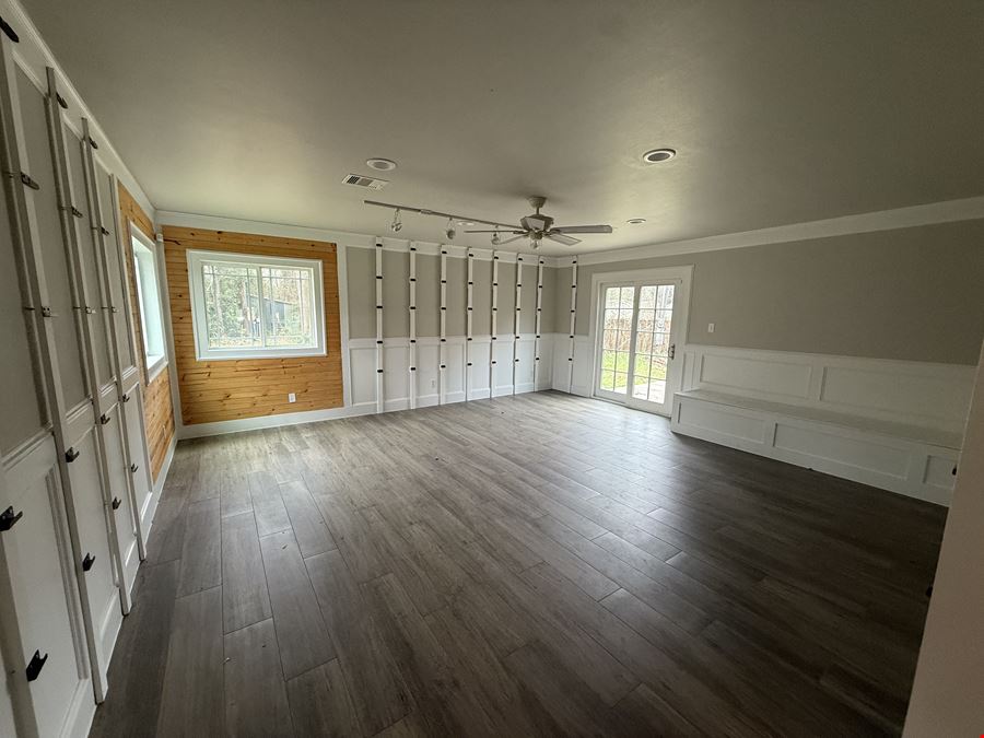 4711 FM 149 Rd