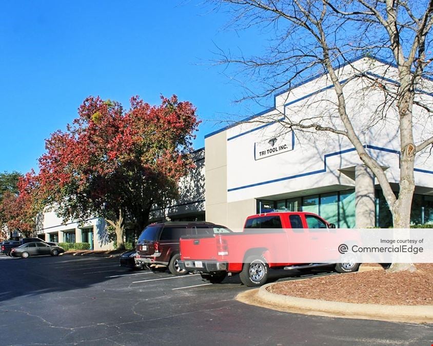 International Airport Park - 4694 & 4790 Aviation Pkwy