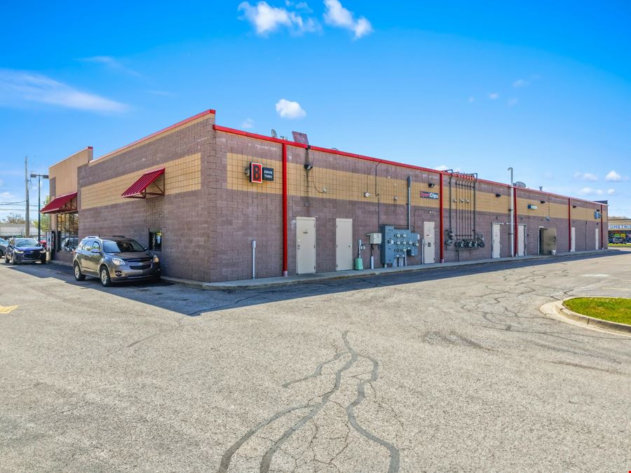 Walmart Outparcel - 100% Occupied Retail Center