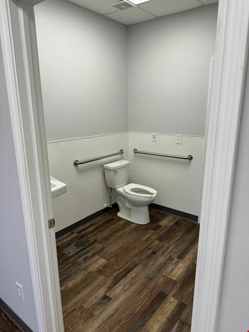 FLEX SPACE | 204 N WEST ST