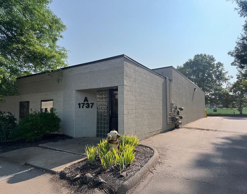 1737 East Highwood