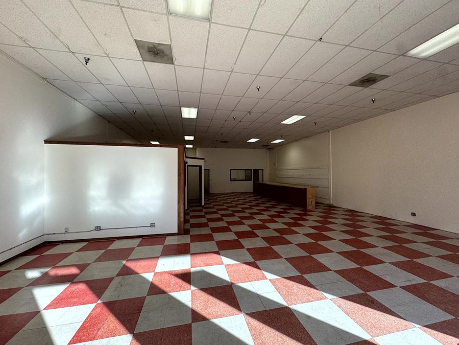 Ken’s Korner Shopping Plaza