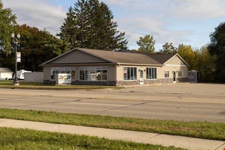 Preview of commercial space at 1301 E Grand River Ave
