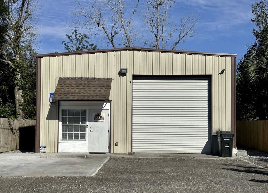 Insulated Warehouse with Upgraded Office for Lease