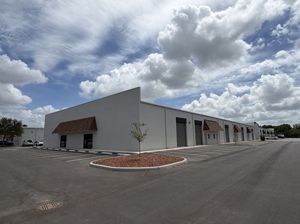 Preview of Industrial space for Rent at 9224 130th Ave N