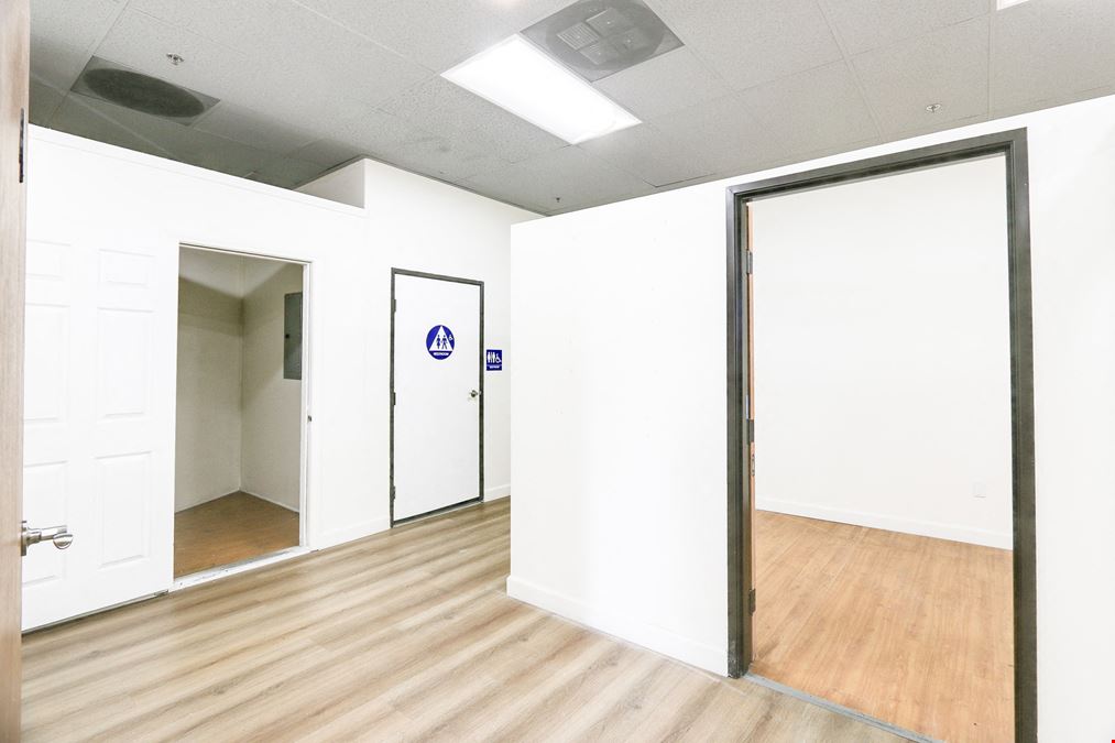 RETAIL/CREATIVE OFFICE AVAILABLE | Venice + Western