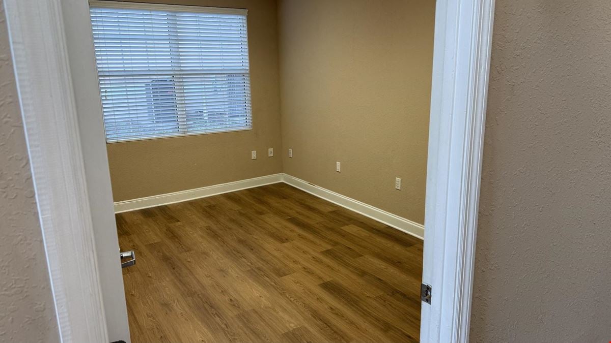 Professional, Move In Ready Offices