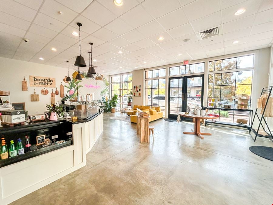 Village at Willow Grove: Class A Office and Retail Space for Lease