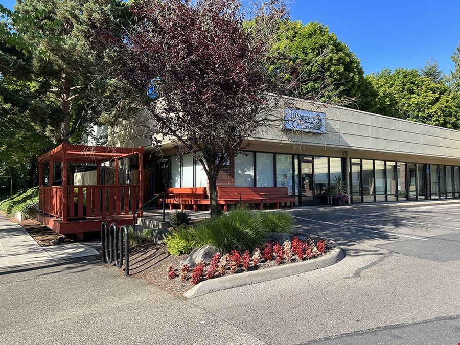 Woodstock Square