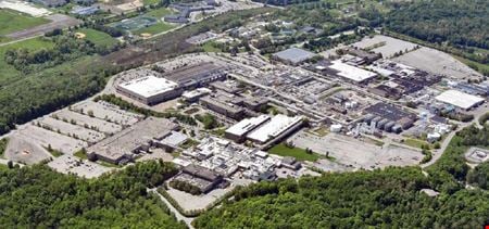 Preview of Industrial space for Rent at 745 East Drive