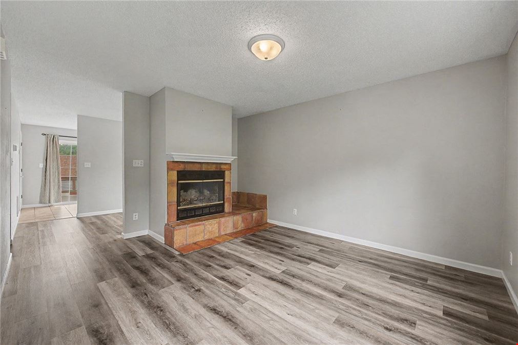18 Green Meadow Lane