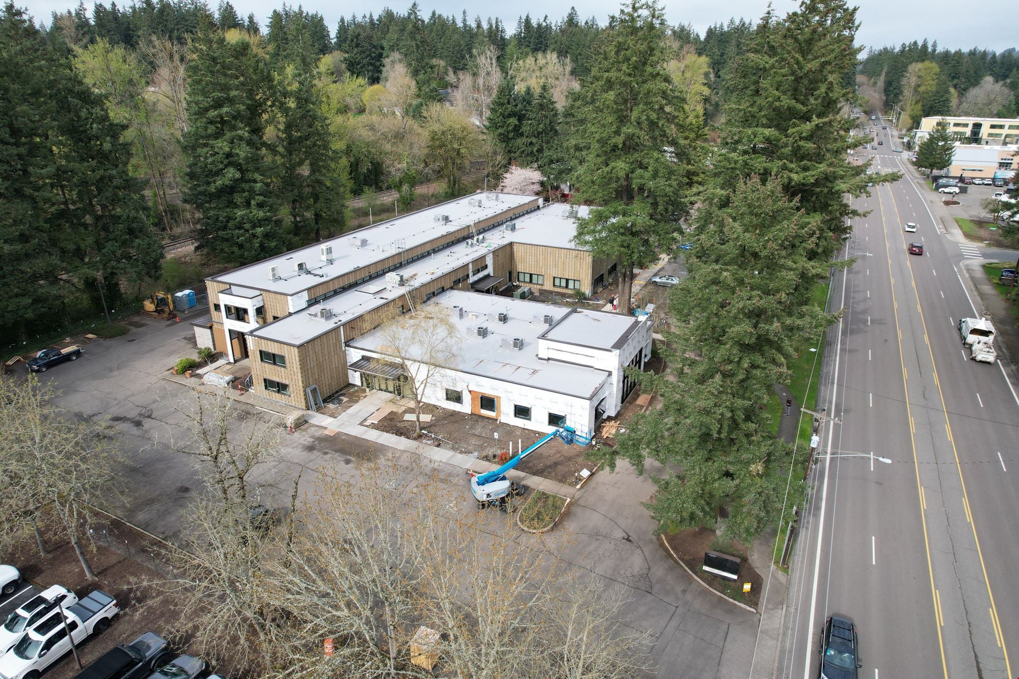 17355 Boones Ferry Road, Suite 300