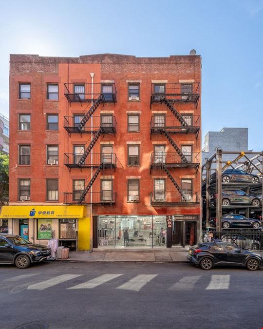 202 Hester St