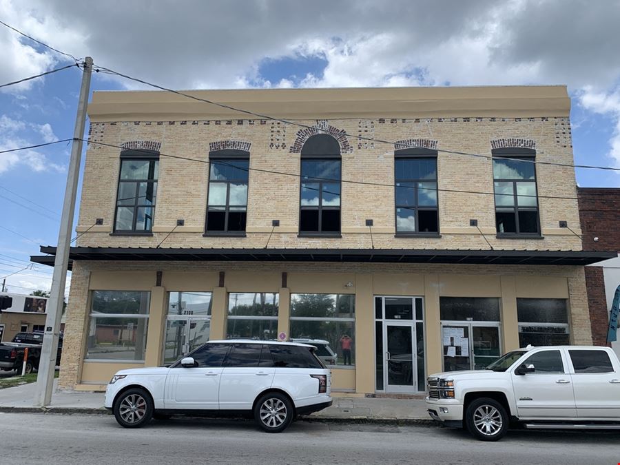 Beautifully Restored West Tampa Office / Retail