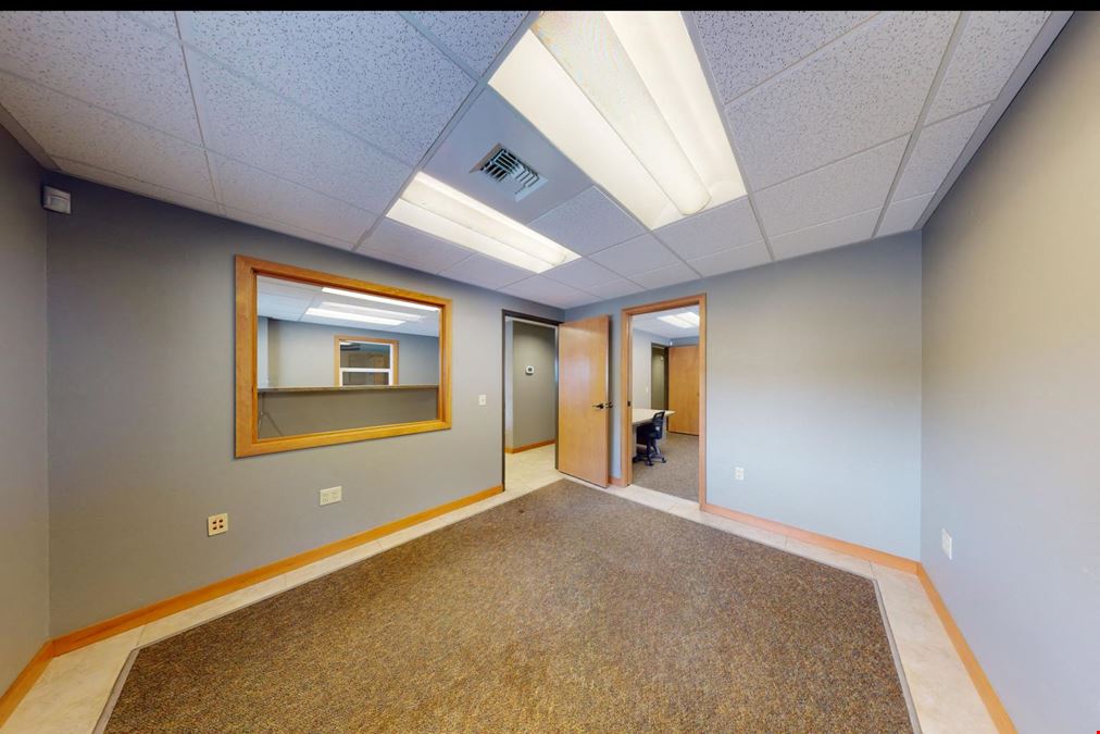 8410 30th Ave NE