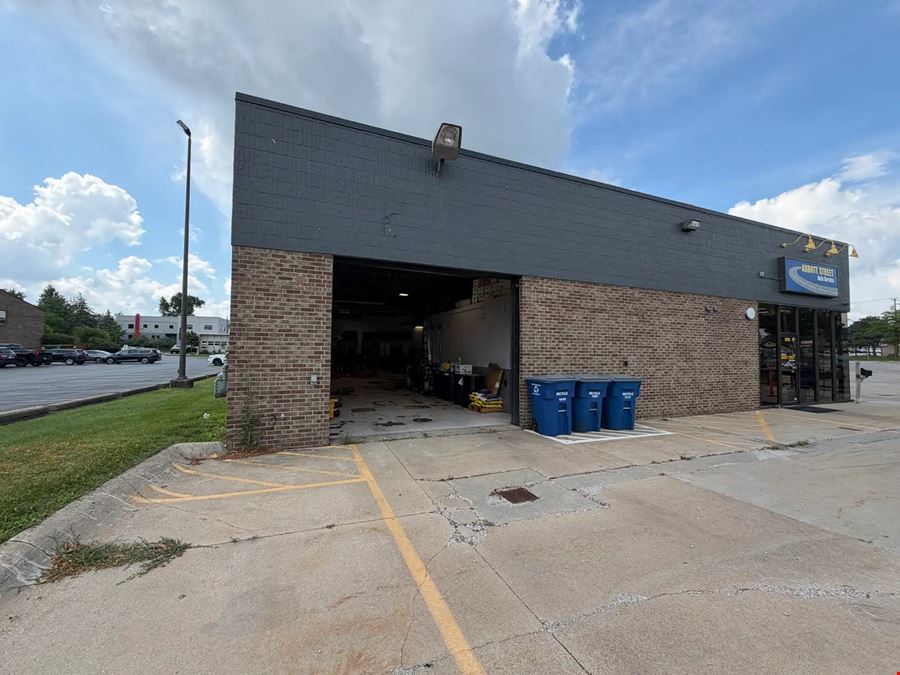 Ann Arbor Freestanding Commercial Building for Lease