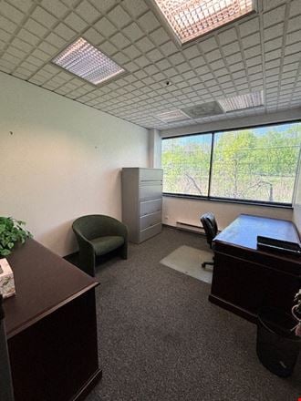Preview of Coworking space for Rent at 790 Frontage Road