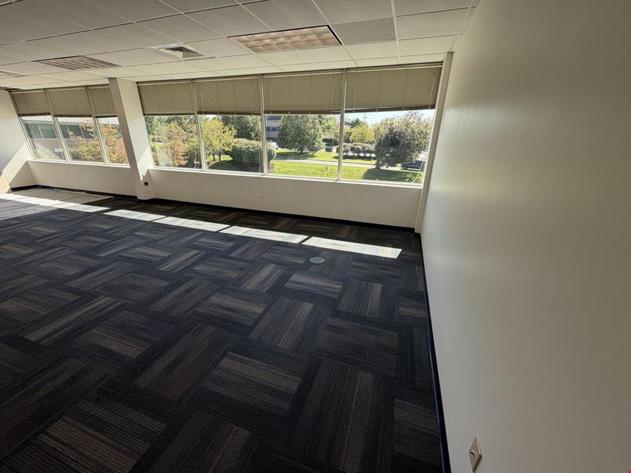 2577 SF Suite B230 Professional and Medical Office Space