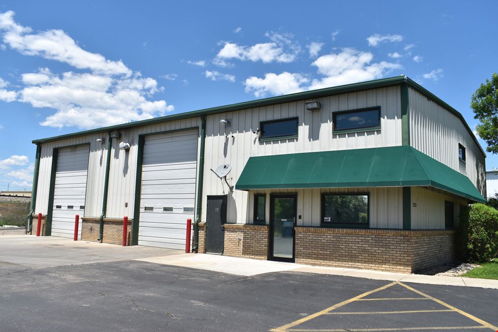 Industrial Warehouse in prime location with ample office & storage space