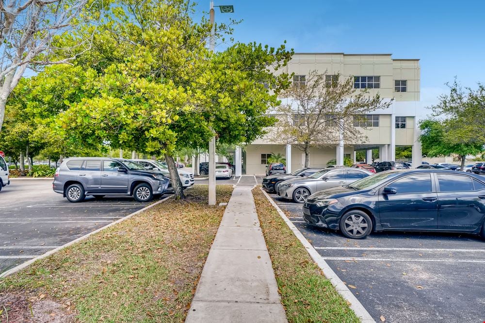 Coral Springs Medical Office Building 2