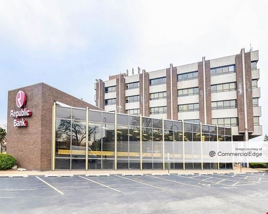 Preview of Office space for Rent at 4433 West Touhy Avenue