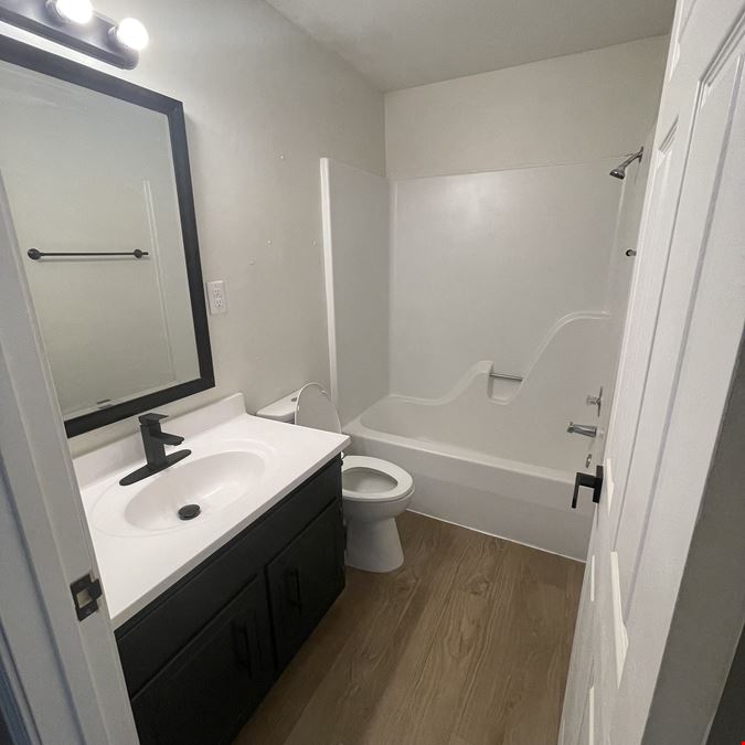 1302 Santa Fe Circle