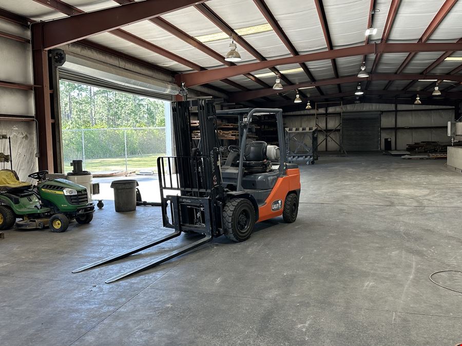 12,000 SF Industrial Building with 1,200 SF Office Showroom