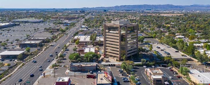 Multi-Tenant Office Building for Lease in Phoenix