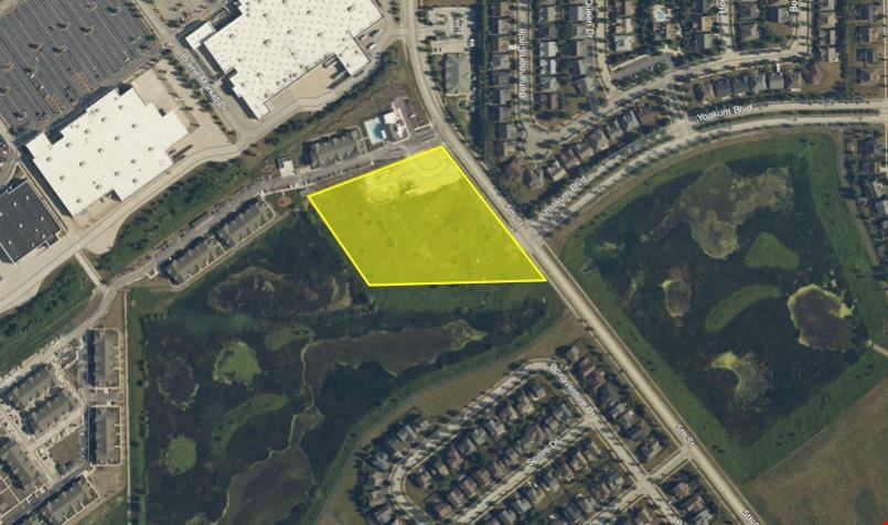 6.25± AC 5th Street