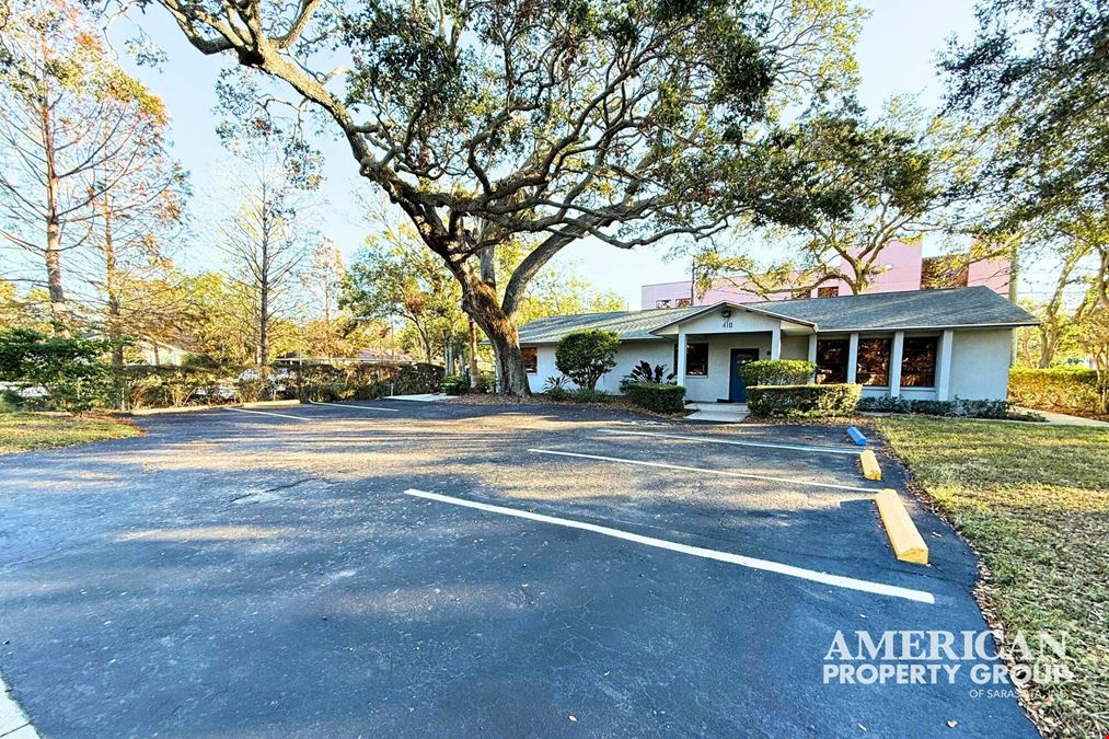 Stand Alone Medical/Office Near Manatee Memorial Hospital