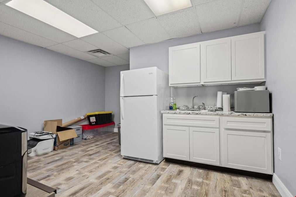 Festus Flex Warehouse/Office