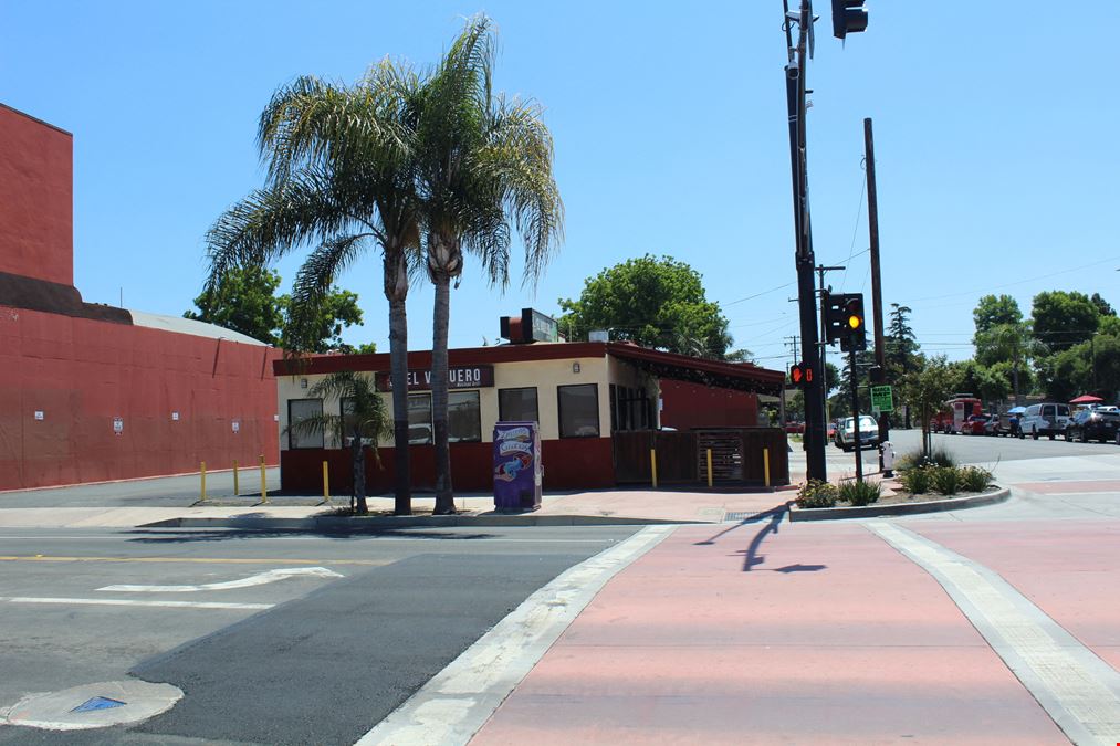 1947 S Main St