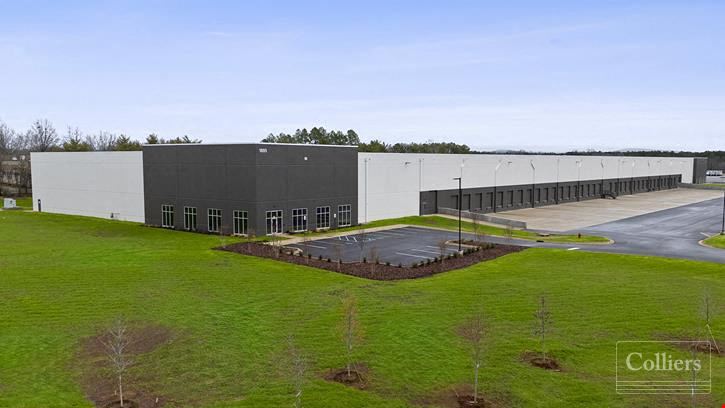 Jetport Industrial Center | 172,000 SF | Class A Industrial Facility
