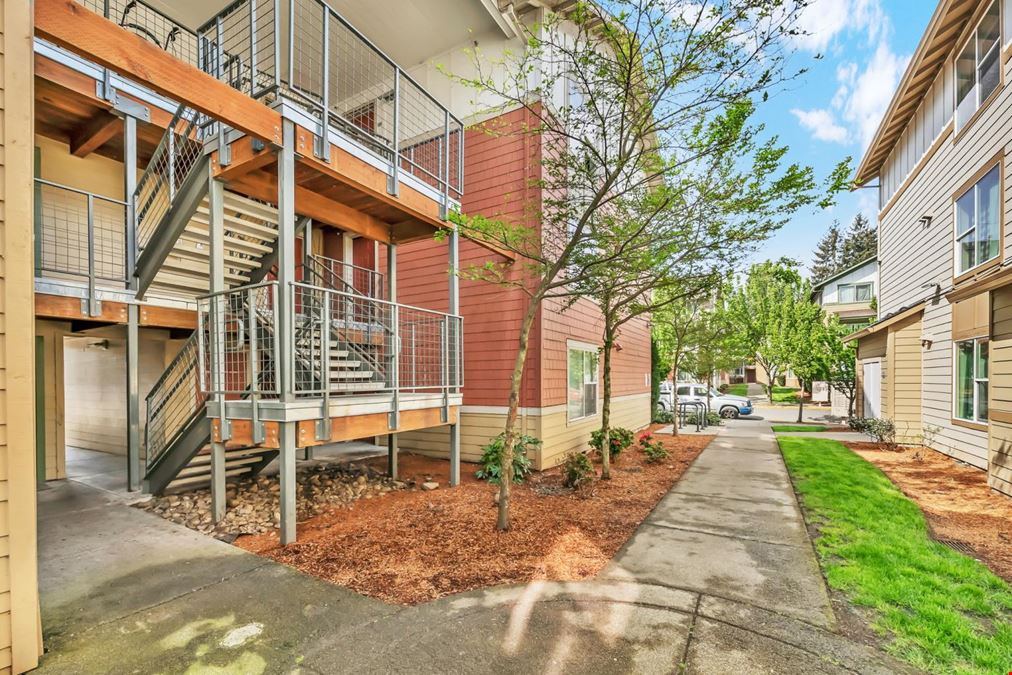 D Street Salal Apartments